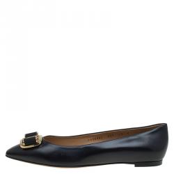 مملوكة مسبقًا Salvatore Ferragamo Black Leather Lola Ballet Flats Size 40.5