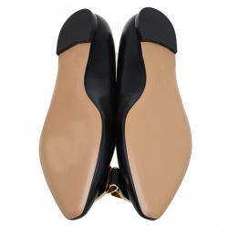 مملوكة مسبقًا Salvatore Ferragamo Black Leather Lola Ballet Flats Size 40.5
