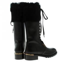 مملوكة مسبقًا حذاء البوت سالفاتوري فيراغامو ليبو كومبات حواف فرو وجلد أسود مقاس 38