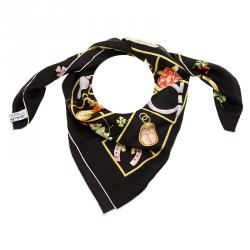Pre Owned Salvatore Ferragamo Black Printed Square silk scarf