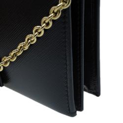 Pre Owned محفظة سالفاتوري فيراغامو ميس فارا بسلسلة جلد أسود