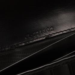 Pre Owned Salvatore Ferragamo Black Patent Leather Continental Wallet