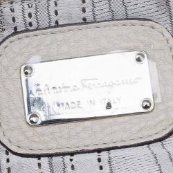 Pre Owned Salvatore Ferragamo Beige Leather Bice Tote