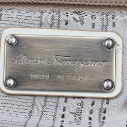 Pre Owned Salvatore Ferragamo Off White Leather Top Handle Bag