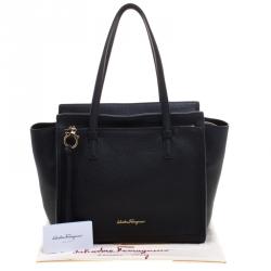 Pre Owned حقيبة يد سالفاتوري فيراغامو أمي متوسطة جلد سوداء