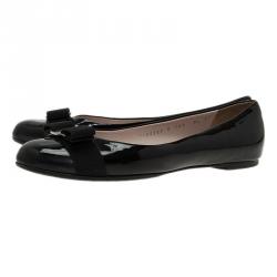 مملوكة مسبقًا Salvatore Ferragamo Black Leather Varina Ballet Flats Size 39