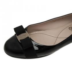 مملوكة مسبقًا Salvatore Ferragamo Black Leather Varina Ballet Flats Size 39