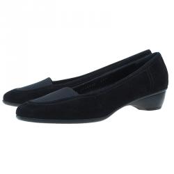 Pre Owned Salvatore Ferragamo Black Suede Pumps Size 39.5