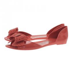 Pre Owned فلات سالفاتوري فيراغامو بريتا دانتيل بفيونكة جيلي وردي مقاس 39.5