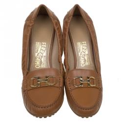 مملوكة مسبقًا Salvatore Ferragamo Brown Leather Narry Block Heel Pumps Size 40