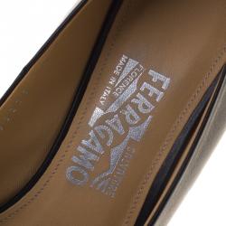 Pre Owned Salvatore Ferragamo Black Leather Nara Metal Cap Toe Pumps Size 40.5