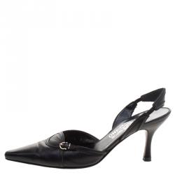 مملوكة مسبقًا صندل سلفاتوري فيراغامو جلد أسود مقدمة مدببة كعب مفتوح مقاس 39.5