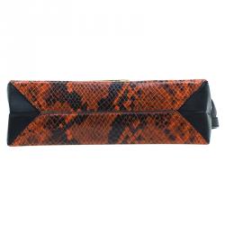 Pre Owned حقيبة كروس ستيلا مكارتني ميني بيكيت جلد ثعبان برتقالي صناعي