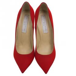 Pre Owned حذاء كعب عالي ستيلا مكارتني ساتان أحمر مقدمة مدببة مقاس 37.5