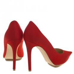 Pre Owned حذاء كعب عالي ستيلا مكارتني ساتان أحمر مقدمة مدببة مقاس 37.5