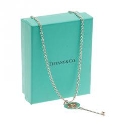 مملوكة مسبقًا Tiffany & Co. Tiffany Keys Knot Key Pendant Necklace