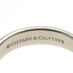 Pre Owned Tiffany & Co. Platinum 0.21 Diamond Solitaire Ring Size 50