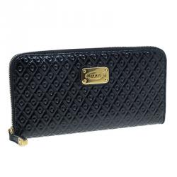 Pre Owned Tod's Black Patent Ziparound Wallet