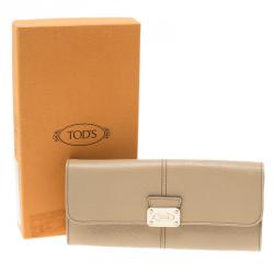 Pre Owned Tod's Beige Leather Continental Flap Wallet 
