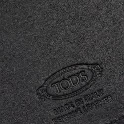 Pre Owned Tod's Black leather Brooch Wallet