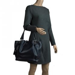 Pre Owned Tod's Navy Blue Leather Shopping Zip Tote