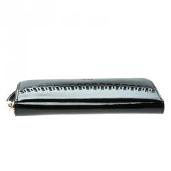 Pre Owned Tod's Black Patent Leather Zip Around Continental Wallet