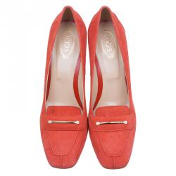 Tod's Coral Suede Pumps Size 40