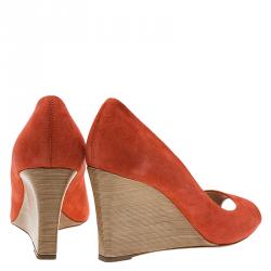 Pre Owned Tod's Coral Suede Peep Toe Wedge Pumps Size 40.5
