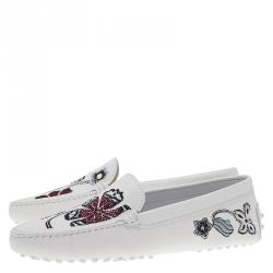 مملوكة مسبقًا لوفرز تودز مطرز زهور جلد أبيض مقاس 38