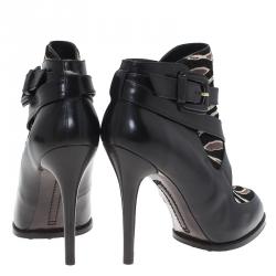 Pre Owned Tod's Black Leather and  Zebra Print Hair On Ankle Boots Size 38