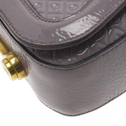 Pre Owned حقيبة كروس تودز جلد رصاصي لامع منقوشة