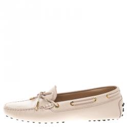 Pre Owned حذاء لوفرز تودز جلد وردي فاتح بفيونكة مقاس 39