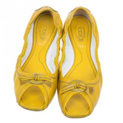 Pre Owned Tod's Yellow Patent Peep Toe Ballet Flats Size 38