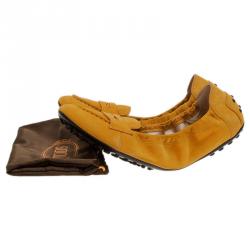 Pre Owned Tod's Yellow Suede Ballet Flats Size 39