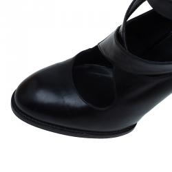 مملوكة مسبقًا حذاء تودز كعب مرتفع جلد أسود مقاس 37