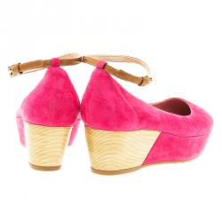 Pre Owned صندل تودز بكعب روكي وشريط كاحل سويدي وردي مقاس 36.5