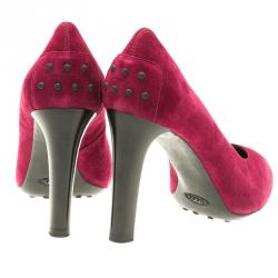 مملوكة مسبقًا Tod's Purple Suede Round Toe Pumps Size 39.5