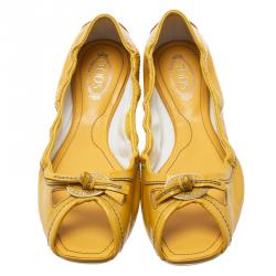 Pre Owned Tod's Yellow Patent Peep Toe Ballet Flats Size 36.5