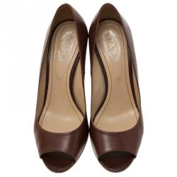 مملوكة مسبقًا Tod's Brown Leather Peep Toe Wedge Pumps Size 36.5
