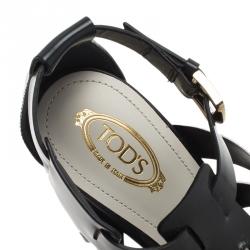 مملوكة مسبقًا صندل تودز جلد أسود وأبيض مفرغ مقاس 37.5