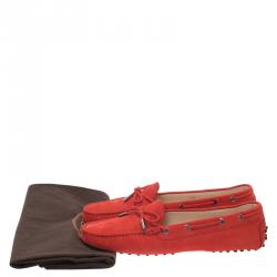 مملوكة مسبقًا Tod's Candy Pink Suede Bow Loafers Size 40