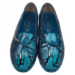 Pre Owned حذاء لوفرز تودز جلد ثعبان أزرق بفيونكة مقاس 37