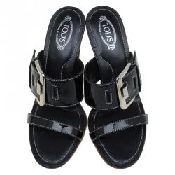 مملوكة مسبقًا صندل سلايد تودز جلد أسود بأبزيم مقاس 36