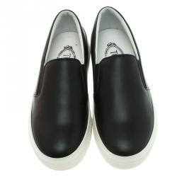 مملوكة مسبقًا حذاء رياضي تودز جلد ثنائي اللون نمط سليب أون مقاس 36.5