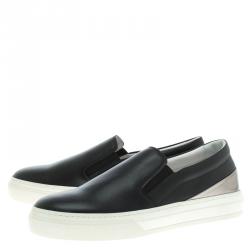 مملوكة مسبقًا حذاء رياضي تودز جلد ثنائي اللون نمط سليب أون مقاس 36.5