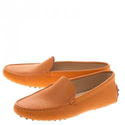Pre Owned حذاء لوفرز تودز جلد برتقالي مثقب مقاس 36.5
