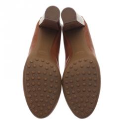 Pre Owned Tod's Brown Leather Pumps Size 40