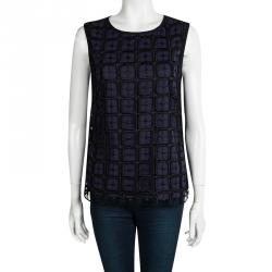 Pre Owned توب توري برش حرير أزرق كحلي طبقة دانتيل مفرغ متباين بلا أكمام M