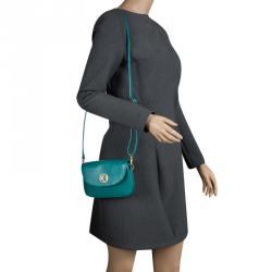 Pre Owned حقيبة توري برش قلاب كروس غسيت مزدوج جلد تركواز