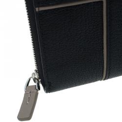Tumi Black Leather Zip Around Wallet 
